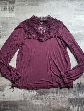 Vero Moda Women's Long Sleeve Blouse Lace Mock Neck Ruffle Balloon Sleeve Medium